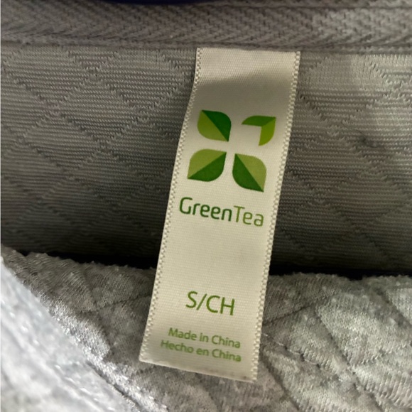 Women’s Small GreenTea Quilted Sweatshirt - Picture 4 of 7